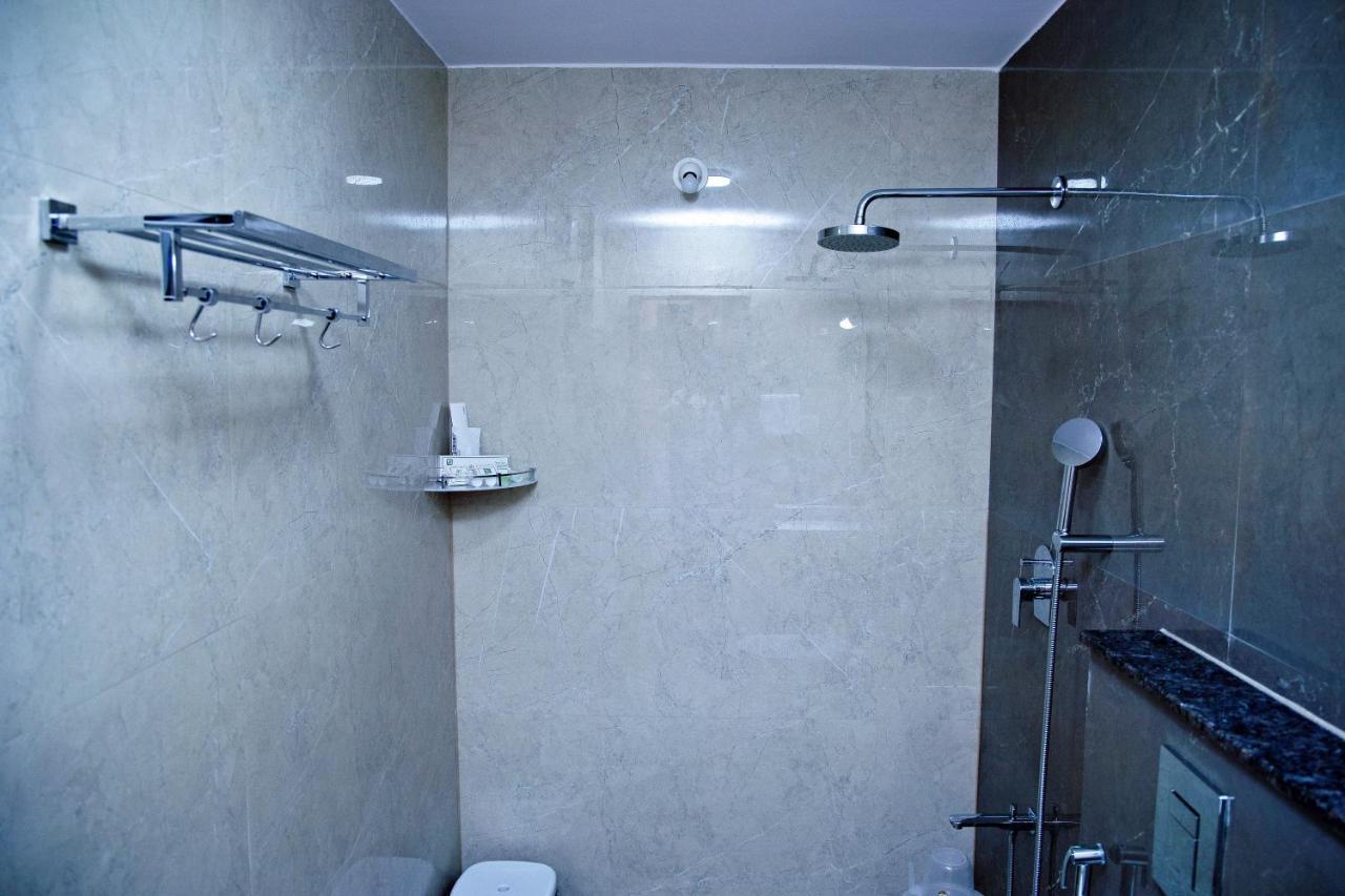Villa Grand Hotel Near Kempegowda International Airport Devanahalli Kültér fotó
