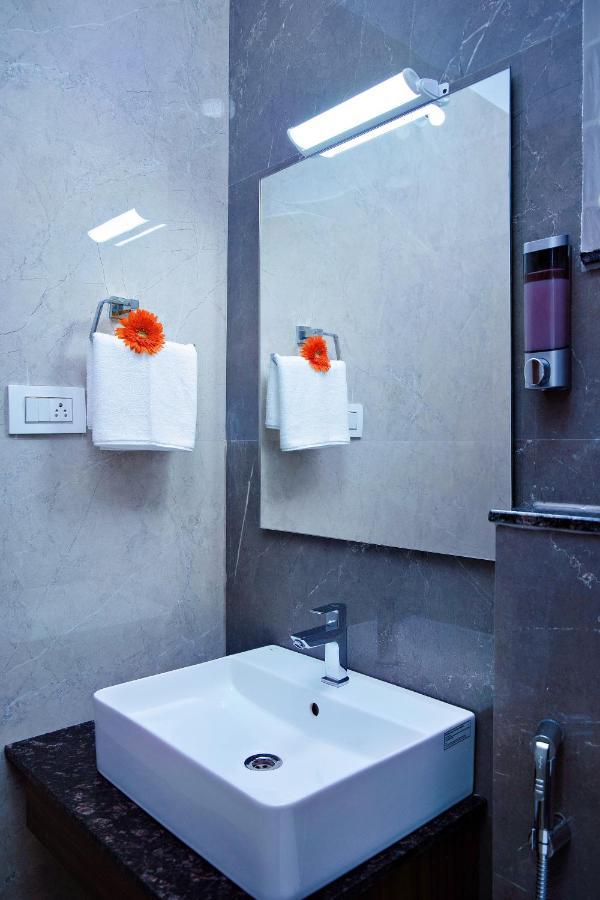 Villa Grand Hotel Near Kempegowda International Airport Devanahalli Kültér fotó