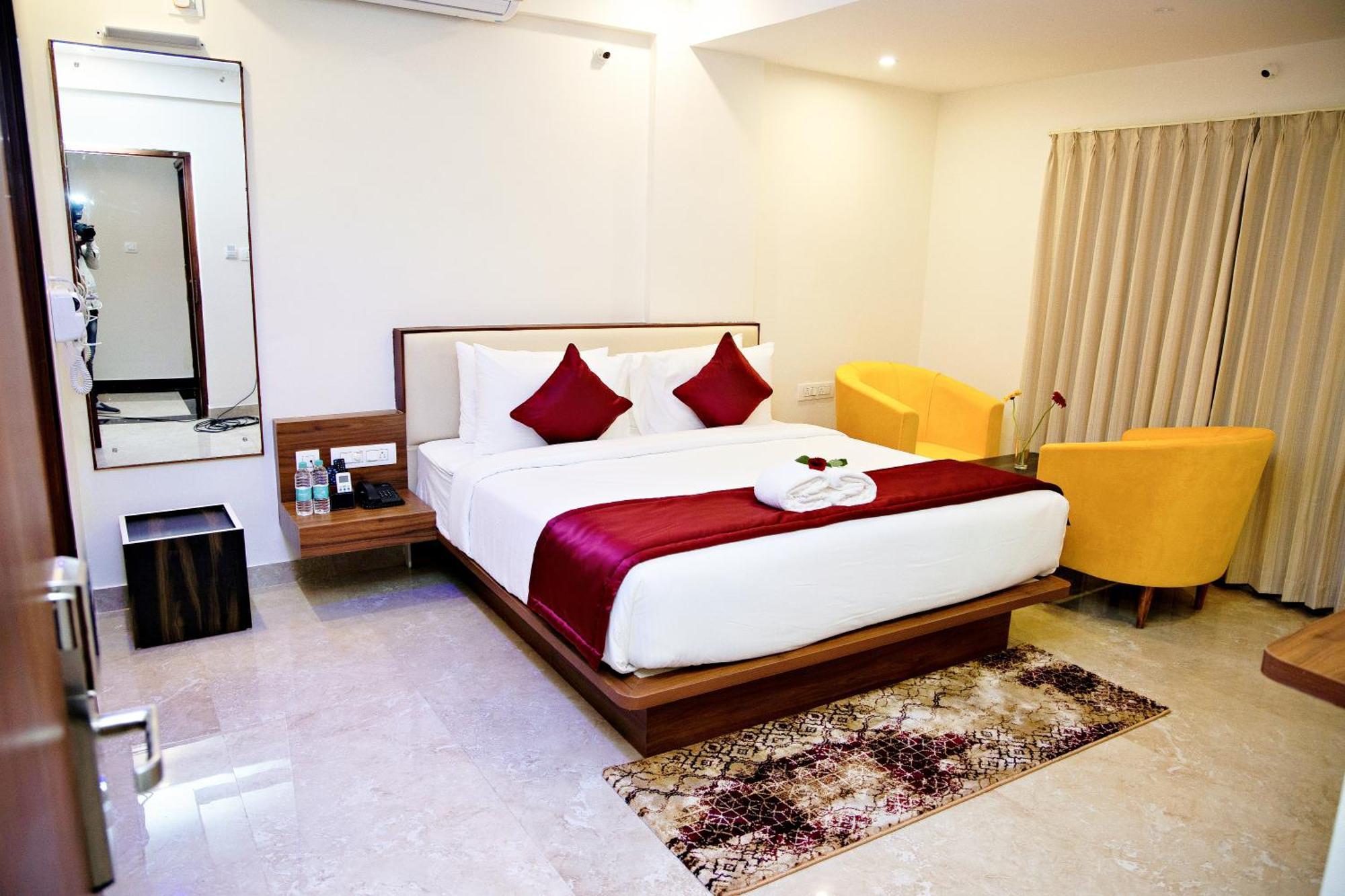Villa Grand Hotel Near Kempegowda International Airport Devanahalli Kültér fotó